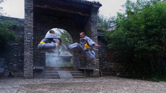 Shaoling monks flying kicks