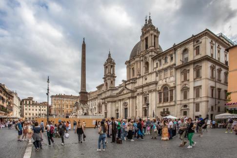 PIAZZA NAVONA ROMA 2024