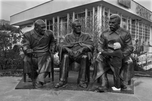 Monument in Yalta