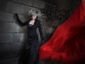Red silk-2