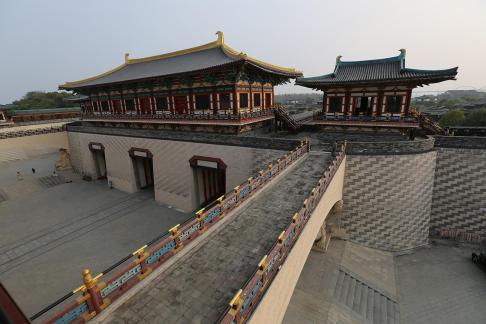 Visit the ancient city 25