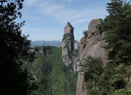 Beautiful mountains and rivers 23