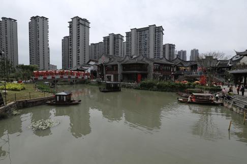 Green Wave Reflection 9