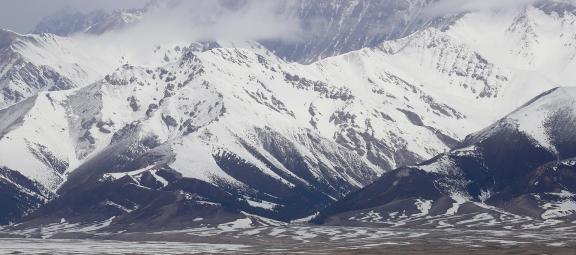 Celestial snow without dust 4