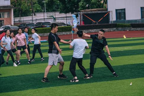 Frisbee competition 3