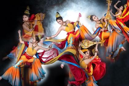 Flying Apsaras of Dunhuang