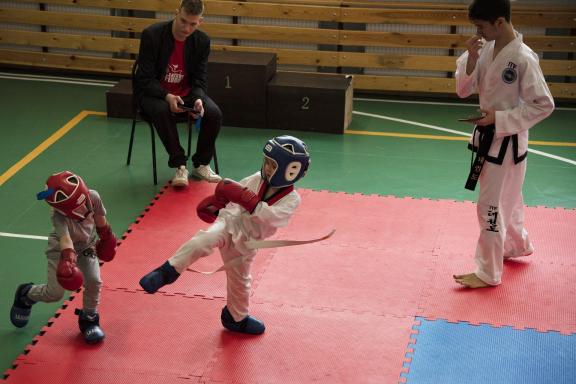 Taekwondo match-4