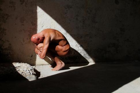 Play of light in the fortress 