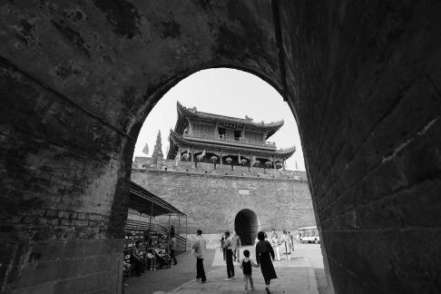 Visit the ancient city 106