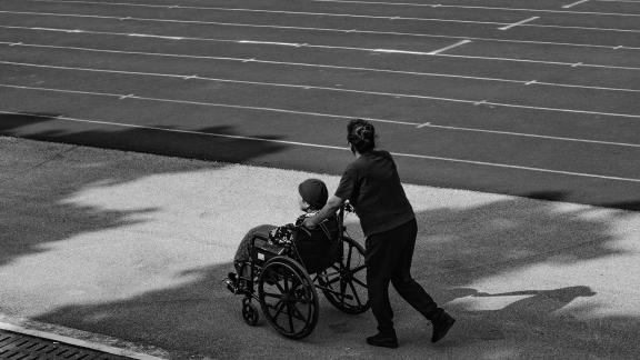 Push wheelchair