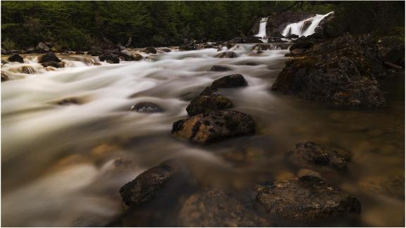 El Chalten Falls Downstream