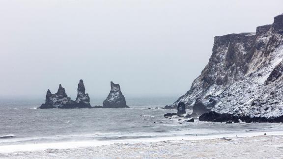 Reynisdrangar Rocks 01