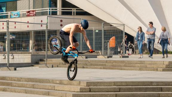 Bicycle Acrobacy Berlin