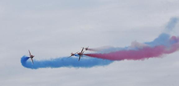 Red Arrows 126