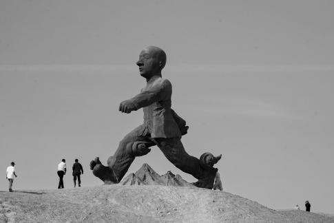 huge sculpture