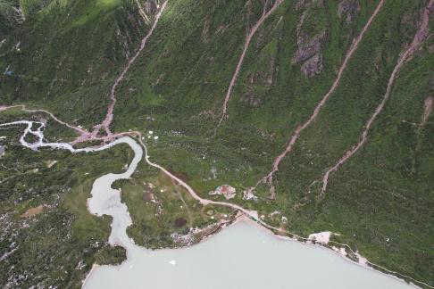 Sky Mirror Hanging Azure Xiu 2