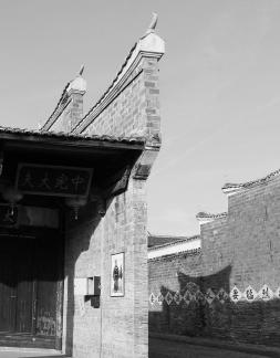 Green sky and red gate