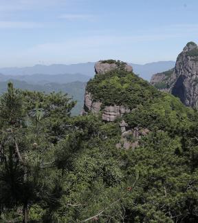 Beautiful mountains and rivers 24