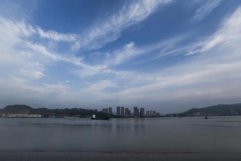 Across the water city 4