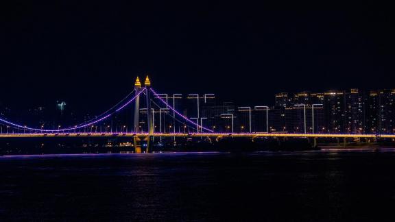 The bridge by the river 2