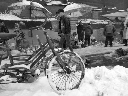 Snowy scenery 44