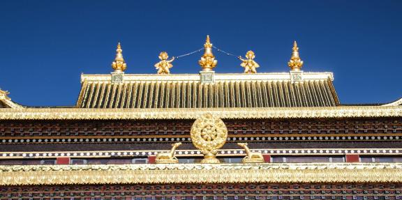 Tibetan houses 11