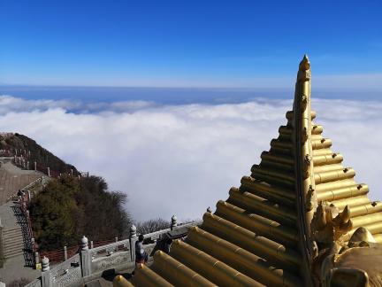 Jinding Buddhist Trail 12