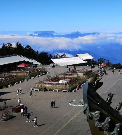 Jinding Buddhist Trail 3