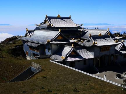 Jinding Buddhist Trail 4