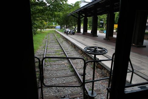 Train Memorial Hall 10