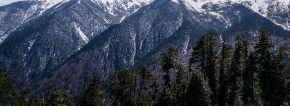 Snowy Peaks and Clear Clouds 11