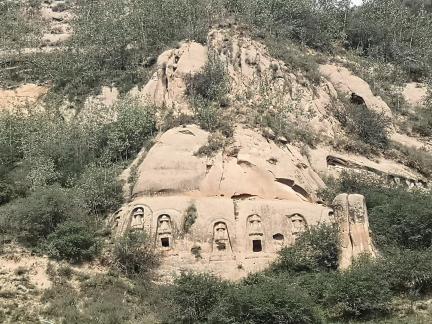 Horseshoe Thousand Buddha 34