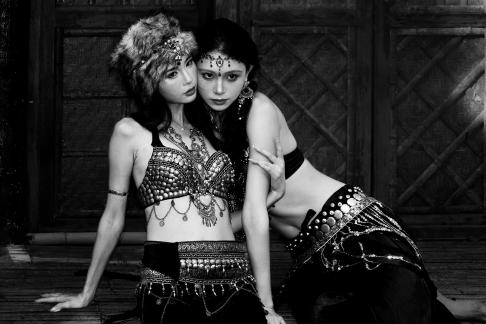Deep sisterhood