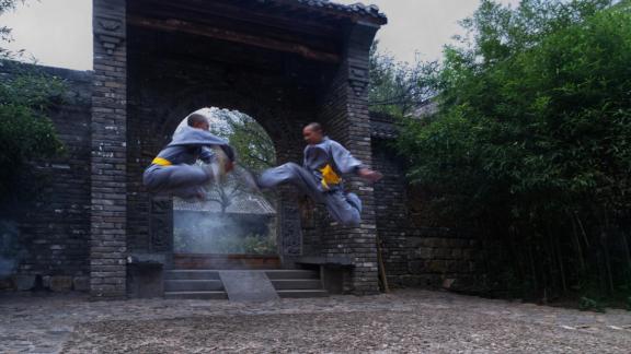 Shaoling monks flying kicks