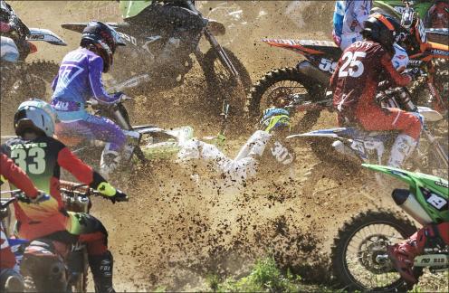 Motorcross 307 Down