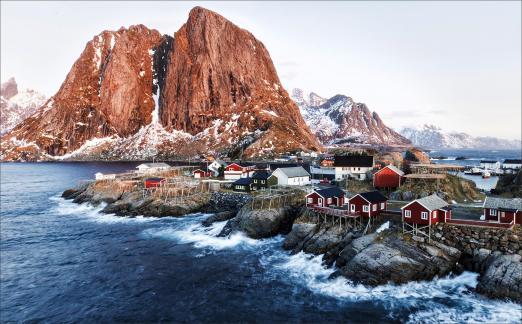 Hamnoy Village 9