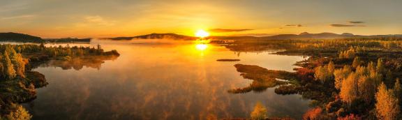 Sunrise at Dujuan Lake