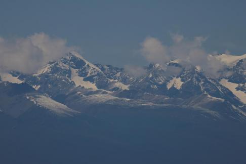 Morning of Snow Mountain