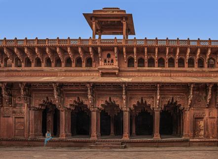 Alone at the Agra Fort