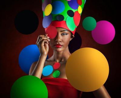 Lady with balls