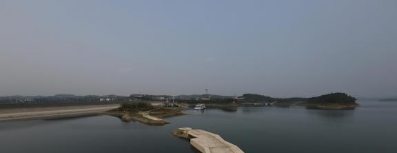 Clouds and water flow leisurely 2
