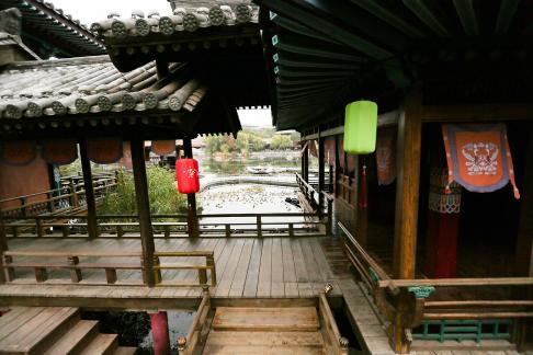 Visit the ancient city 78