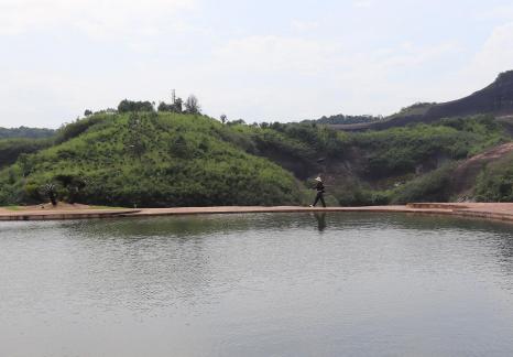 Green bank red rock 3