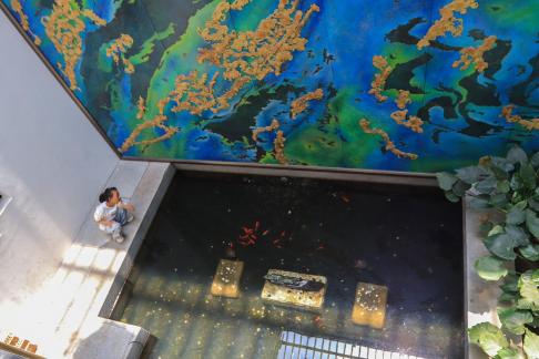 Time weaves shadows 1