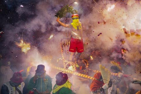 Master Han Dan s firecrackers