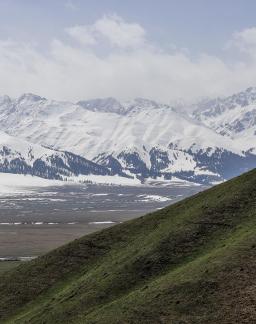 Celestial snow without dust 11