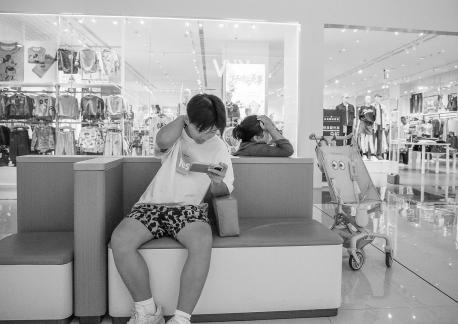Shopping malls in big cities 15