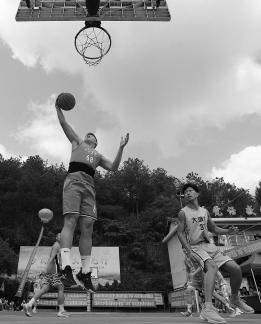 basketball game 13