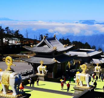 Jinding Buddhist Trail 18