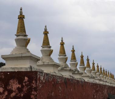 Xizang White Pagoda 1